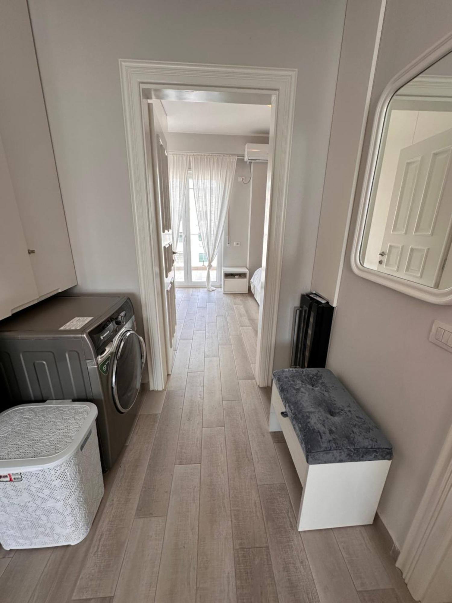 Domus Illyricum Apartment ดูร์เรส ภายนอก รูปภาพ
